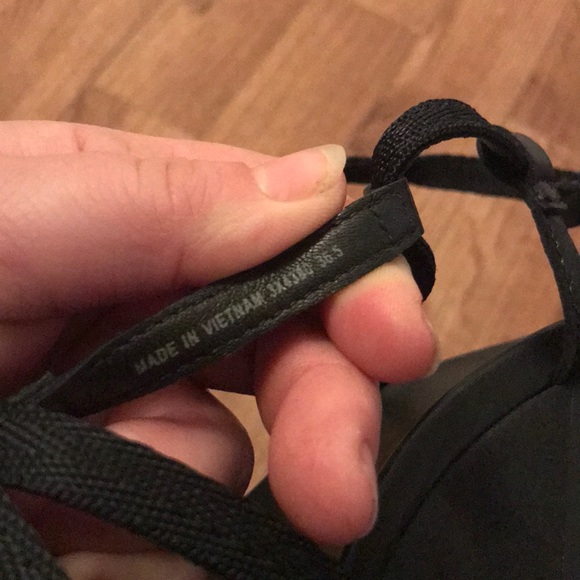 Prada wedges size 36.5 - Picture 2 of 11